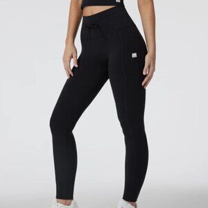 Vuori Black Leggings